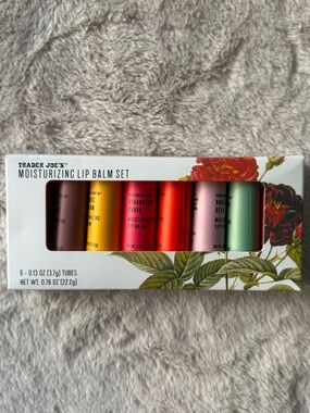NWT Trader Joe’s Moisturizing Lip Balm Set of 6